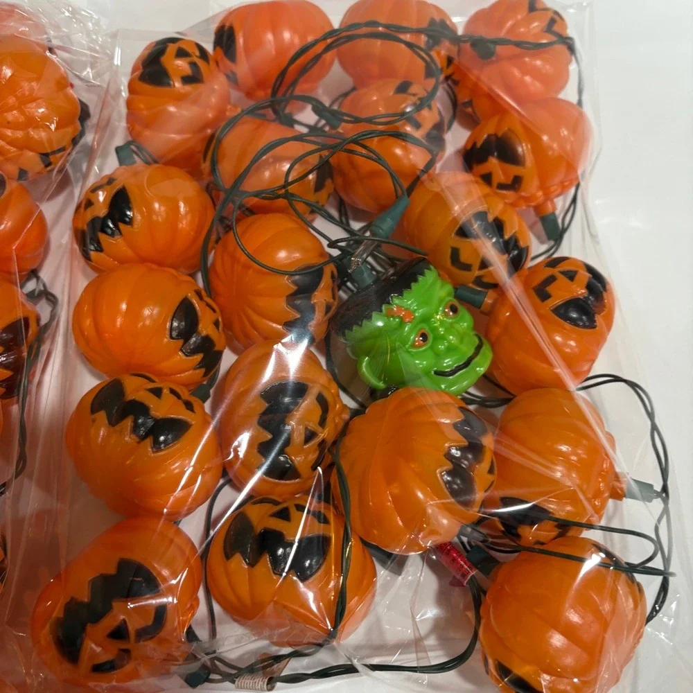 42+ Halloween‎ String Lights Jack O Lantern & Frankenstein Decoration Blow Mold